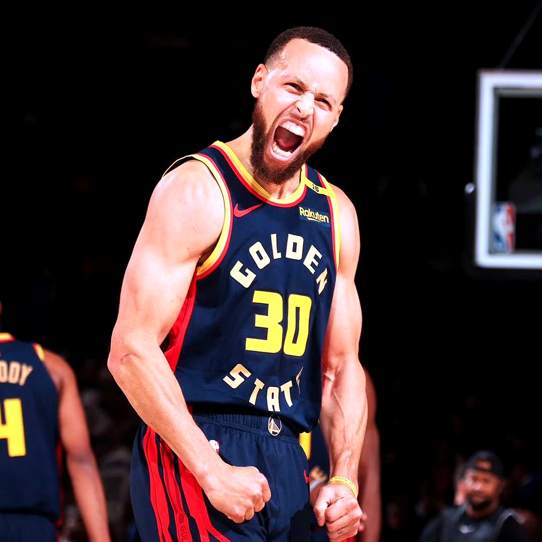 赛前门兴格拉德巴赫主帅复盘曼联今晨防线松动之后,金州勇士冲刺阶段刷新队史纪录的简单介绍 赛前门兴格拉德巴赫主帅复盘曼联今晨防线松动之后,金州勇士冲刺阶段刷新队史纪录的简单介绍